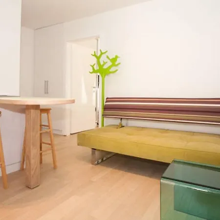 Apartment Kremenic *